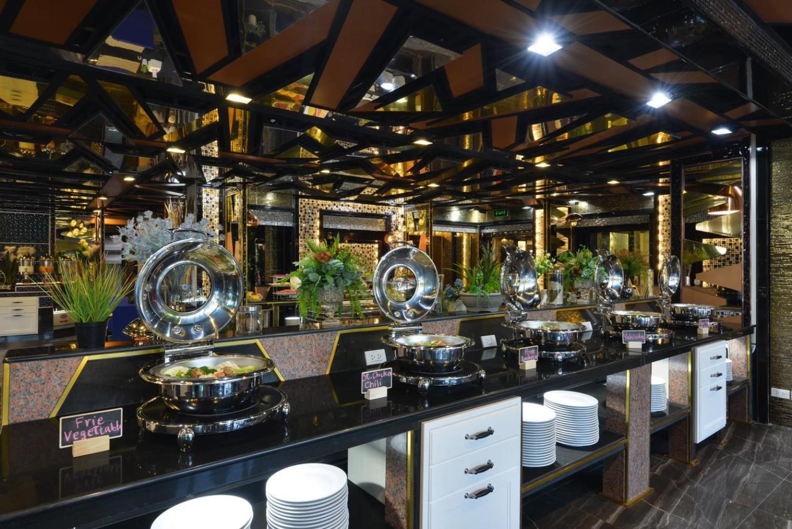The Breton Hotel Media Bangkok Kültér fotó