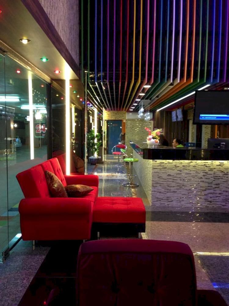 The Breton Hotel Media Bangkok Kültér fotó