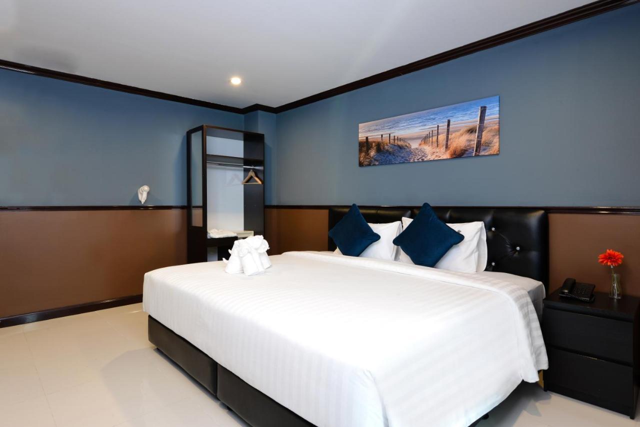 The Breton Hotel Media Bangkok Kültér fotó