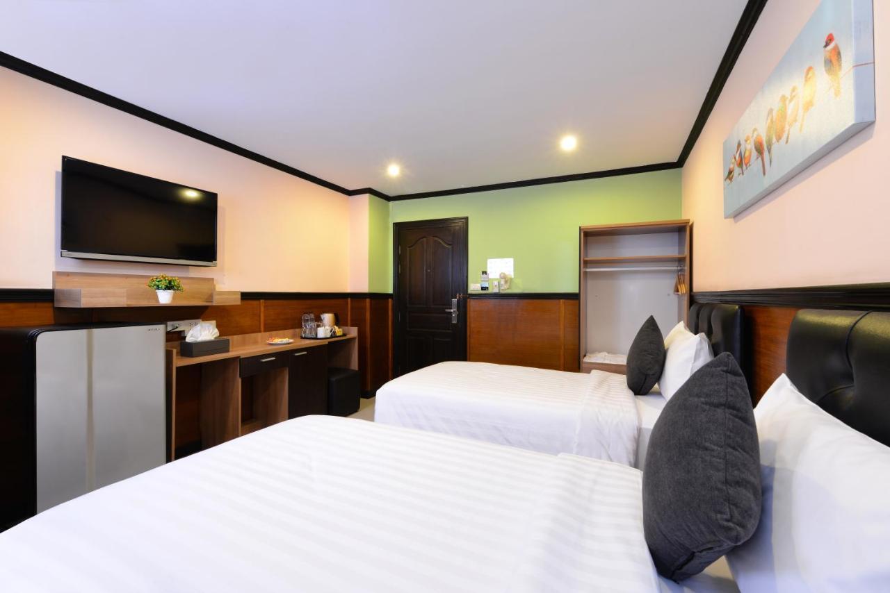 The Breton Hotel Media Bangkok Kültér fotó